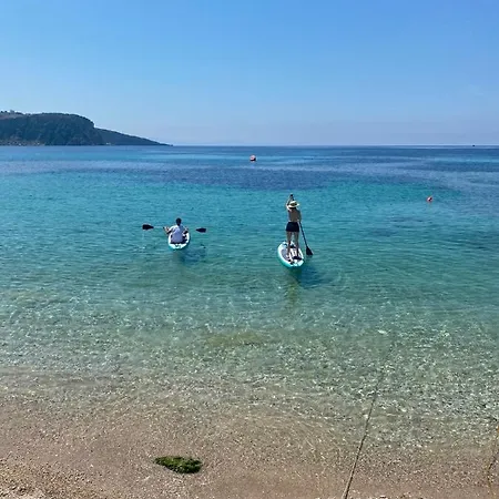 Wave N' Sea Himare